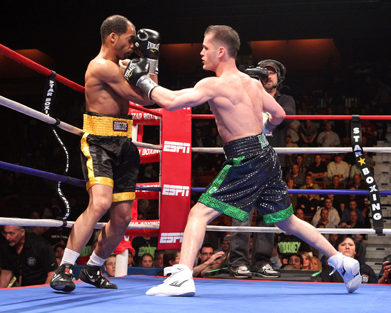Kevin Rooney Jr. (R) vs. David Navarro
